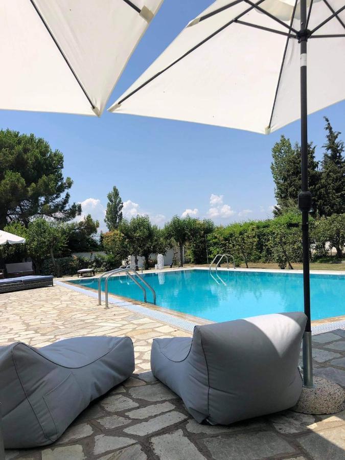 Zeusplace Poolvilla Natura Paralia Катерини Экстерьер фото